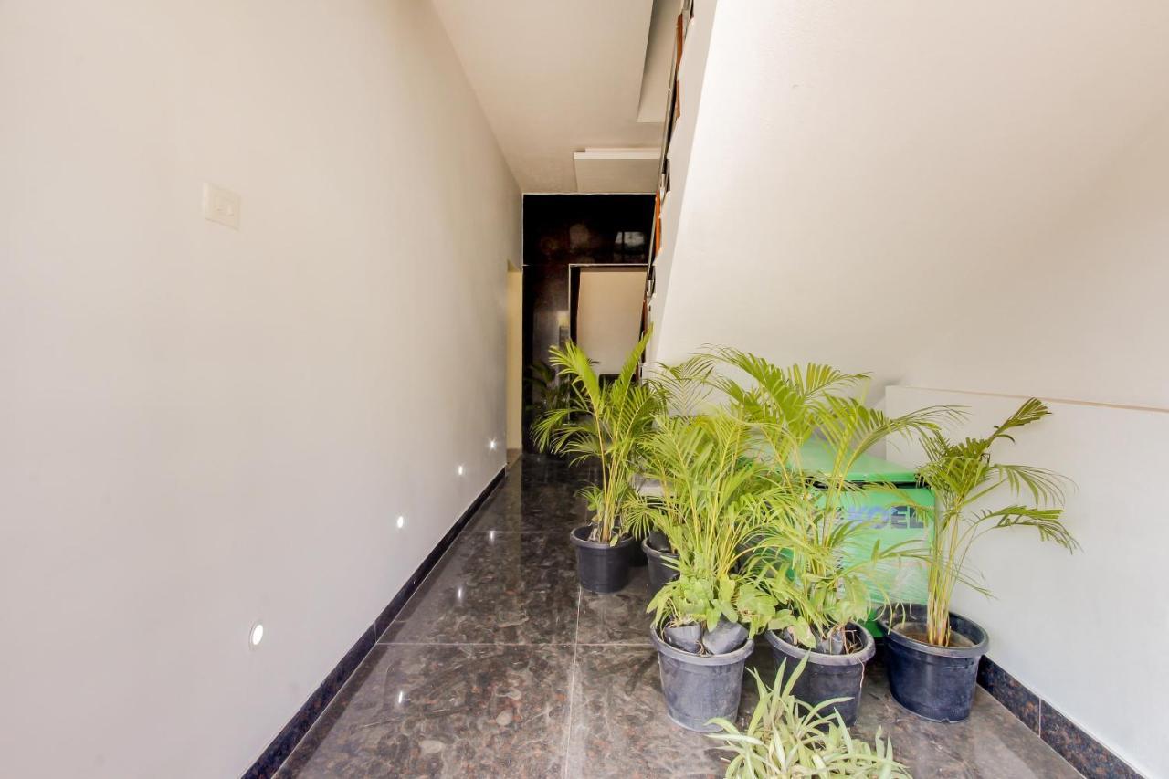 OYO 69625 Mayuraa Residency Hotel Kumbakonam Exterior foto